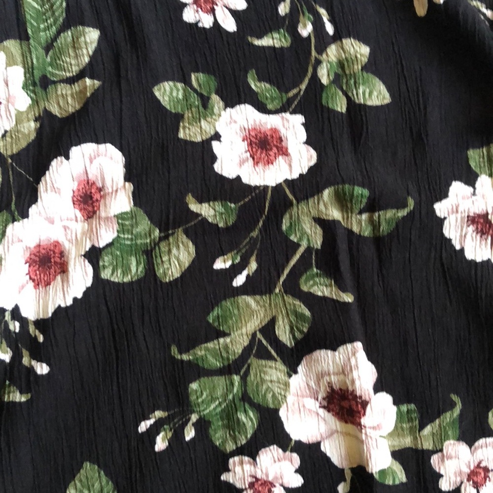 🦅Like New! AE Dress. - Picture 3 of 4